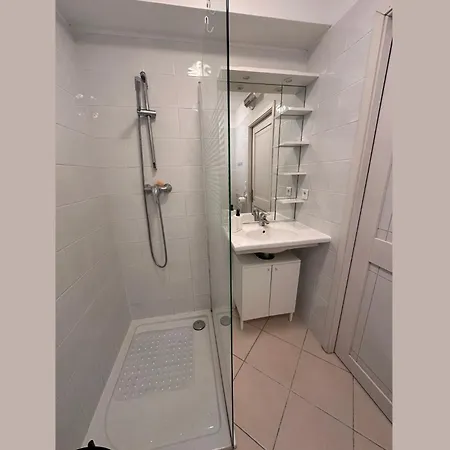 Vue Et Montagnes Daire LʼÎle-Rousse