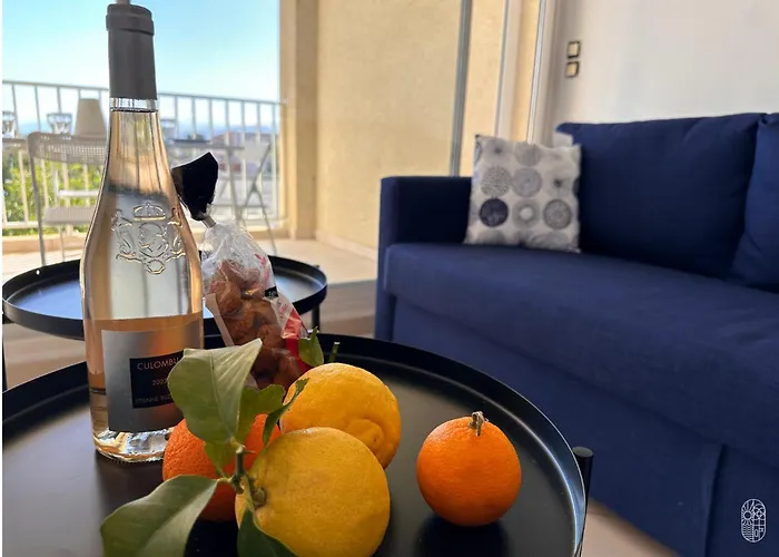 Daire Vue Et Montagnes LʼÎle-Rousse