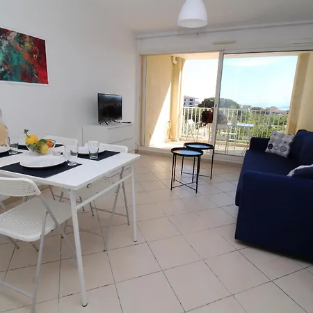 Vue Et Montagnes Apartamento LʼÎle-Rousse